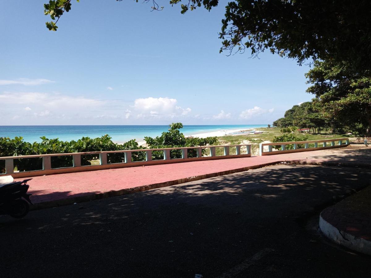 Beachfront Apartment, Quiet 4 Beds, 1 Bath, Ac, Wi-Fi, Hot Water, In Paraiso Near Los Patos Eksteriør bilde