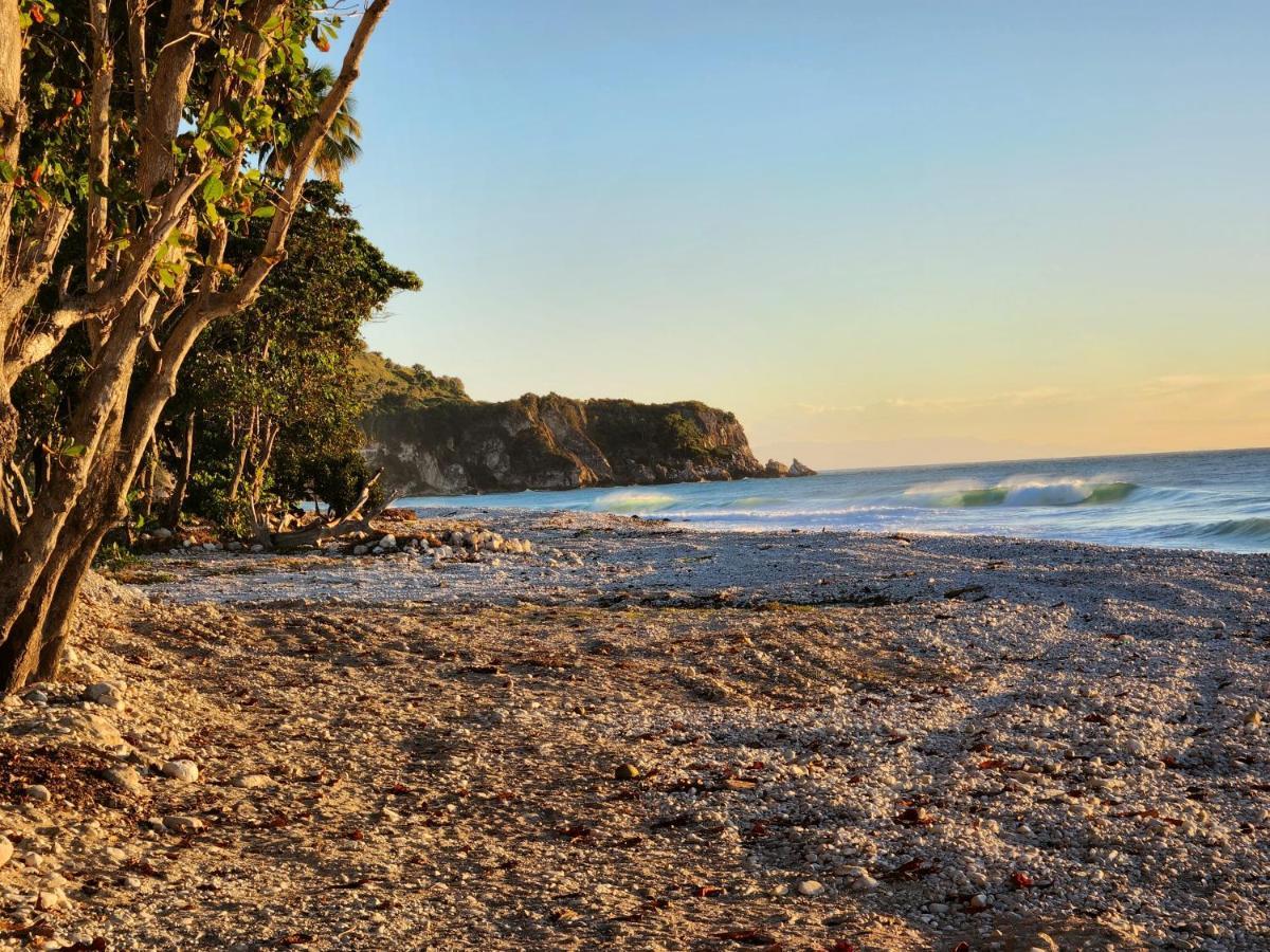 Beachfront Apartment, Quiet 4 Beds, 1 Bath, Ac, Wi-Fi, Hot Water, In Paraiso Near Los Patos Eksteriør bilde
